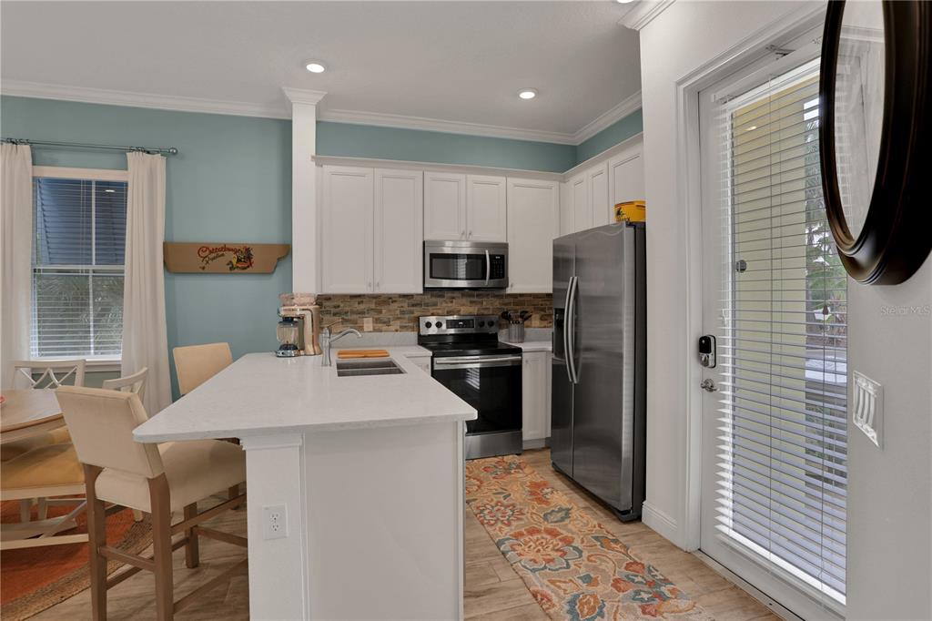 3083 KEY LIME LOOP gallery image #18