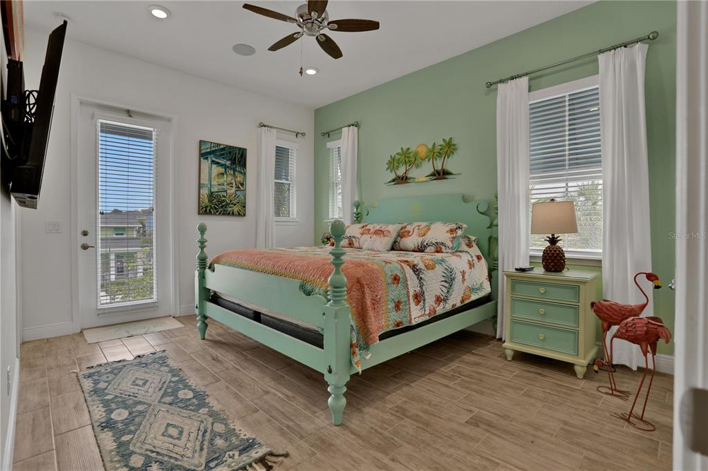 3083 KEY LIME LOOP gallery image #27