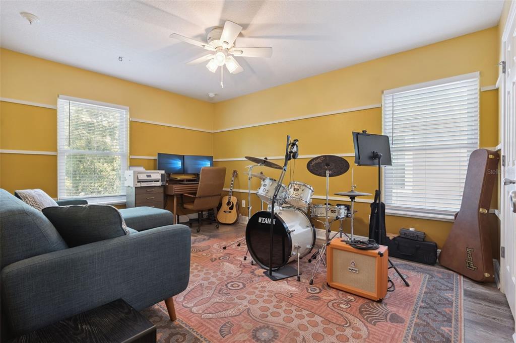 509 SPRING RIVER DRIVE gallery image #28