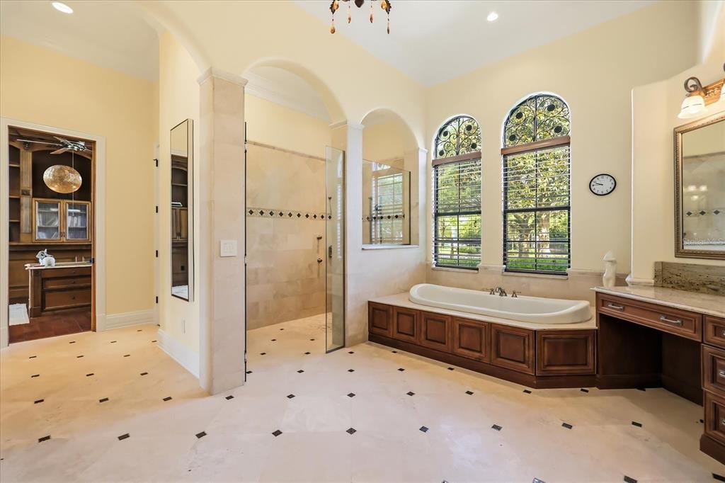 1136 LAKE WHITNEY DRIVE gallery image #36