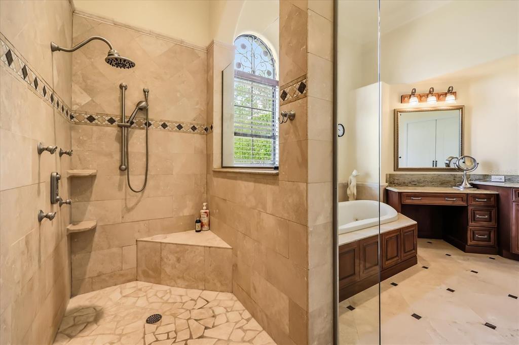 1136 LAKE WHITNEY DRIVE gallery image #38