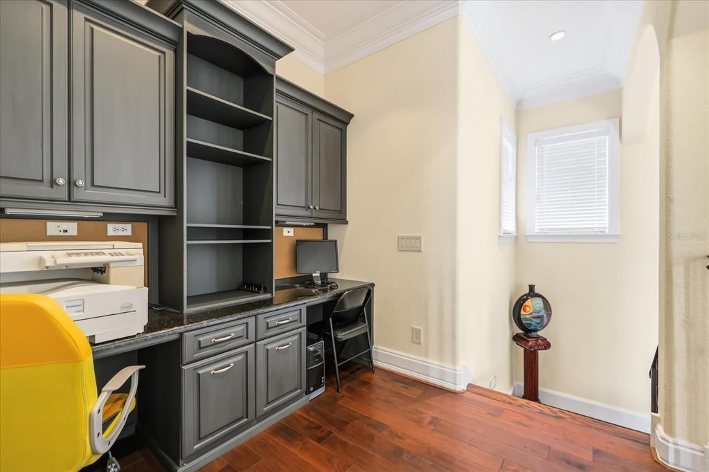 1136 LAKE WHITNEY DRIVE gallery image #56