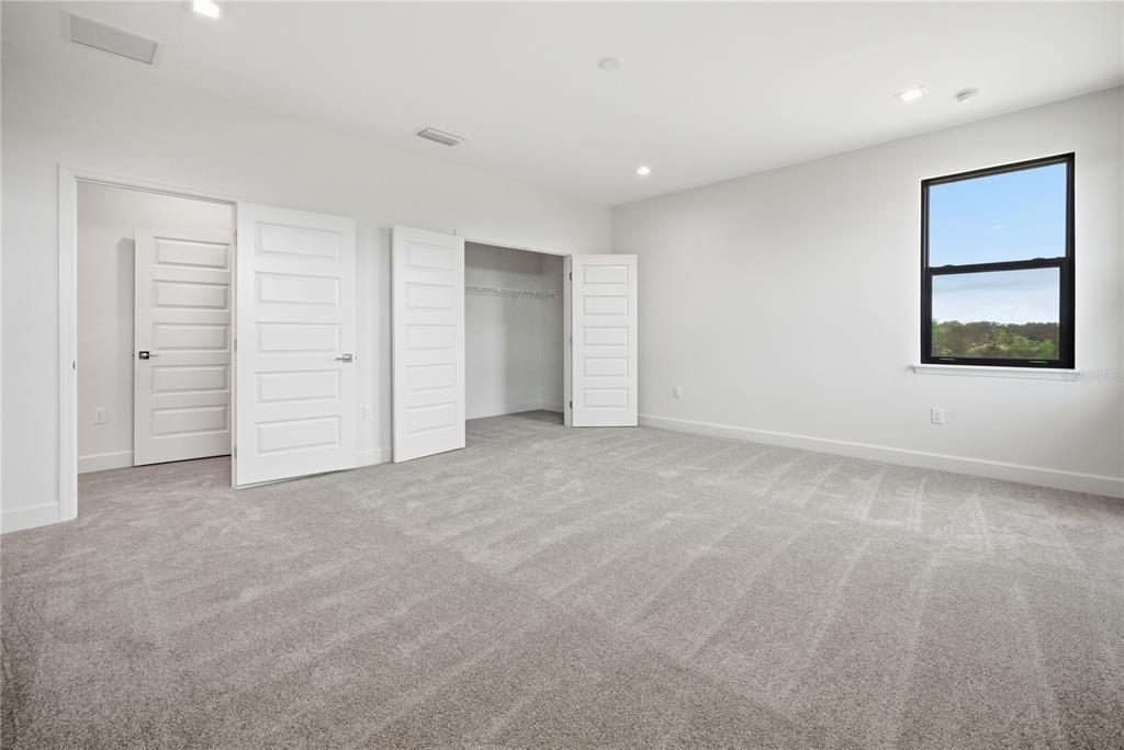 309 HAMPTON BOULEVARD gallery image #32