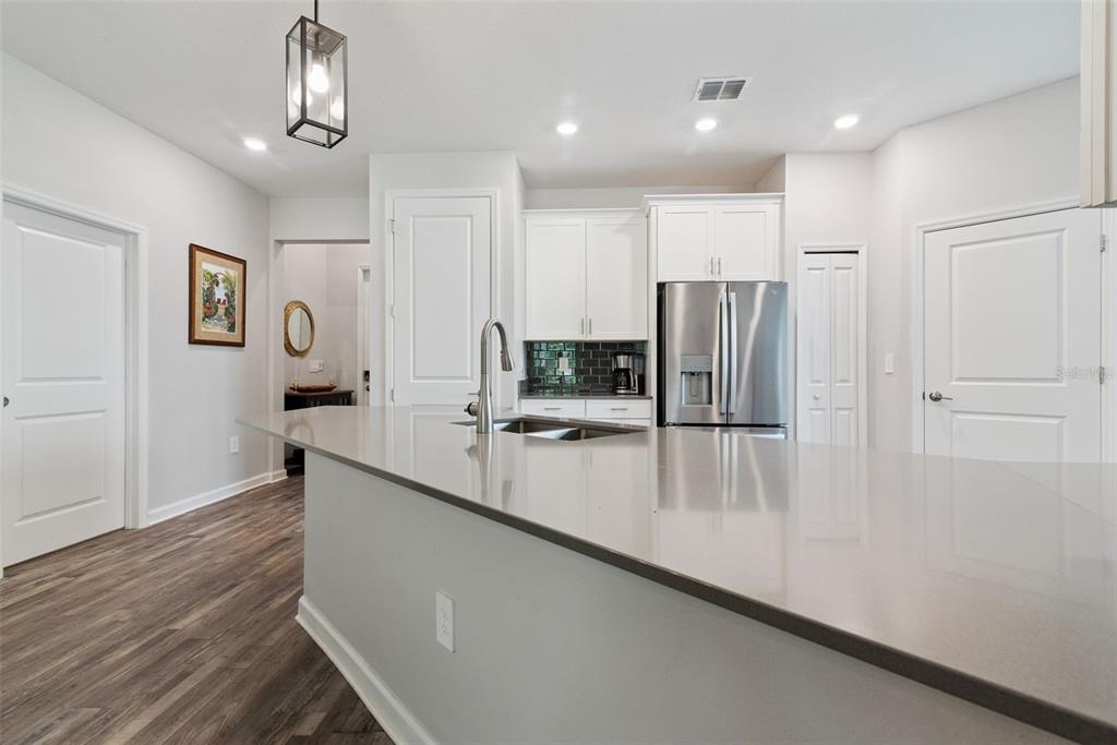 2990 CAMDEN WAY gallery image #11