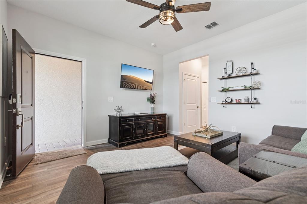 2990 CAMDEN WAY gallery image #32