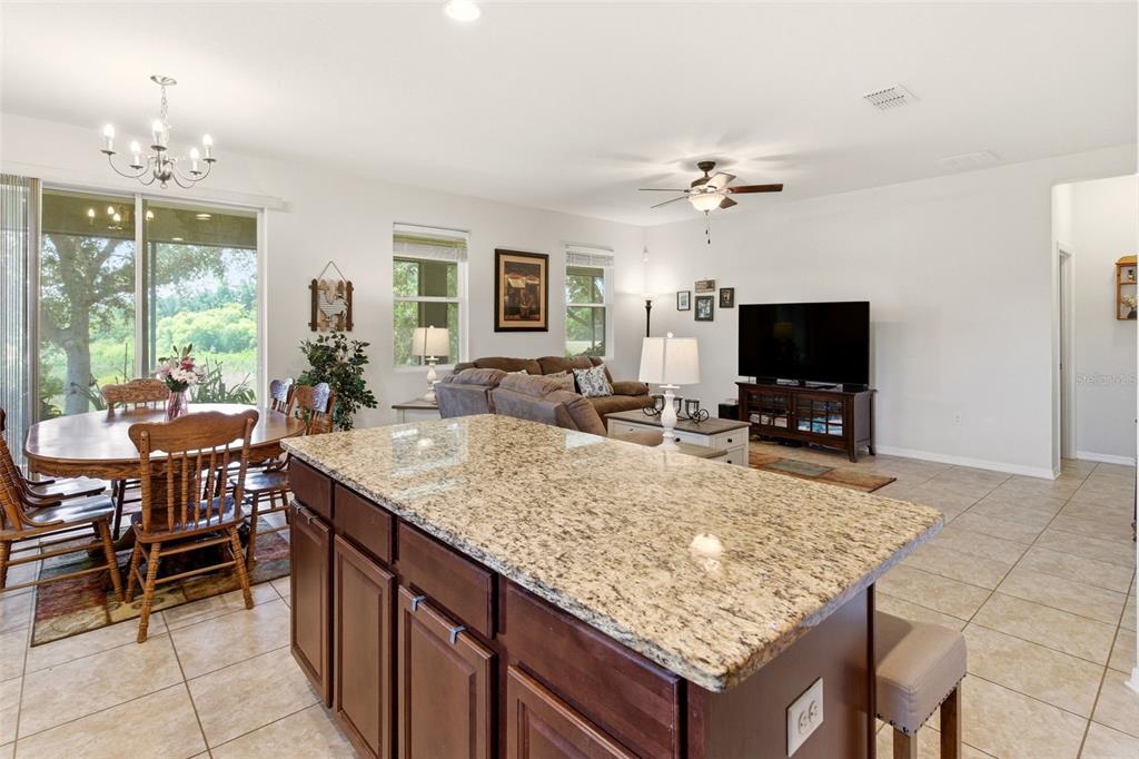 133 LAKESHORE DRIVE gallery image #15