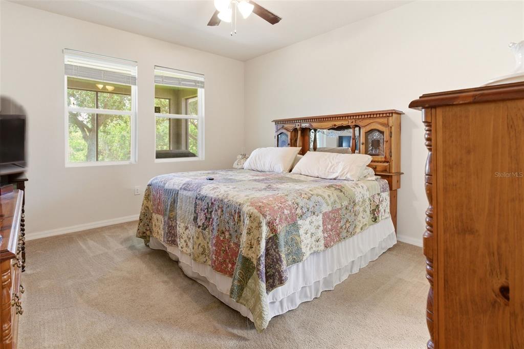 133 LAKESHORE DRIVE gallery image #16