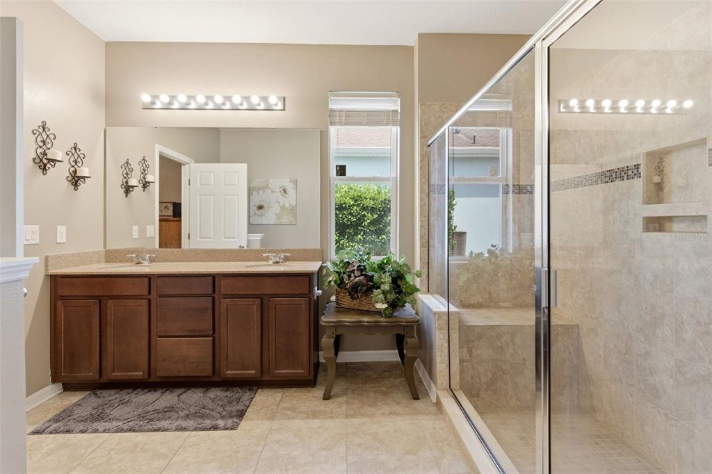 133 LAKESHORE DRIVE gallery image #20
