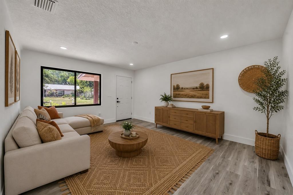 731 BONGART ROAD gallery image #2