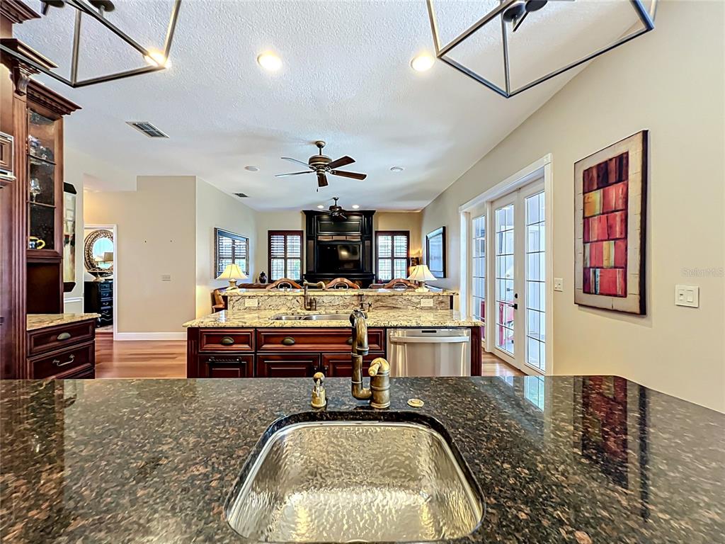 4348 STEED TERRACE gallery image #15
