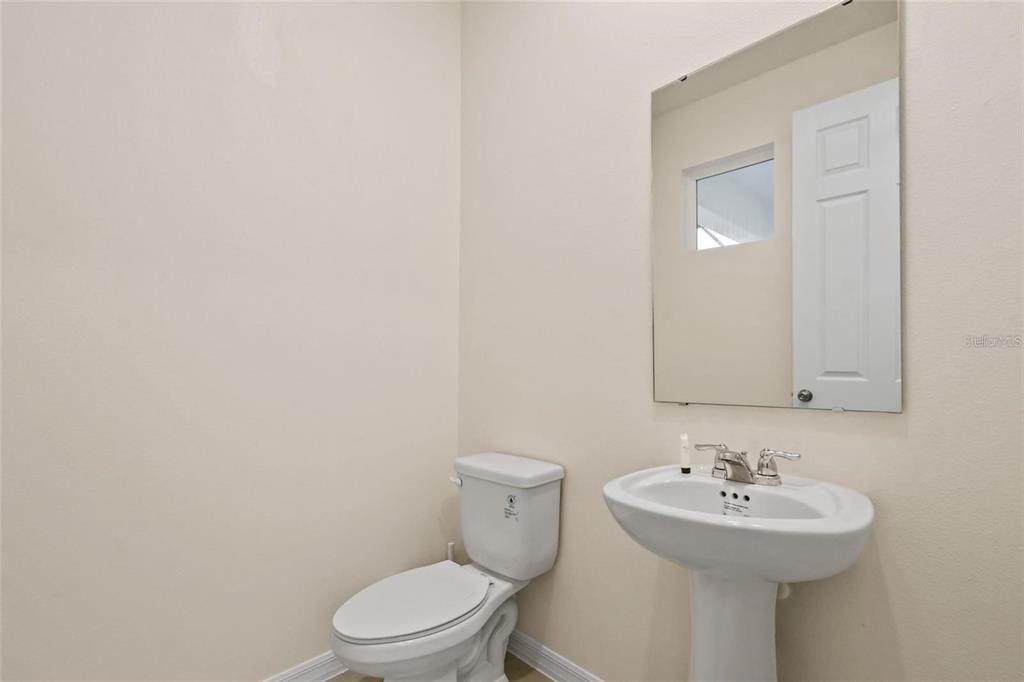 8905 COCONUT BREEZE DRIVE gallery image #14