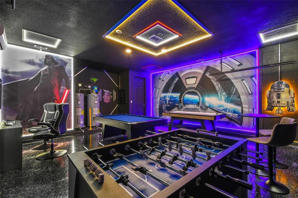 8905 COCONUT BREEZE DRIVE gallery image #19