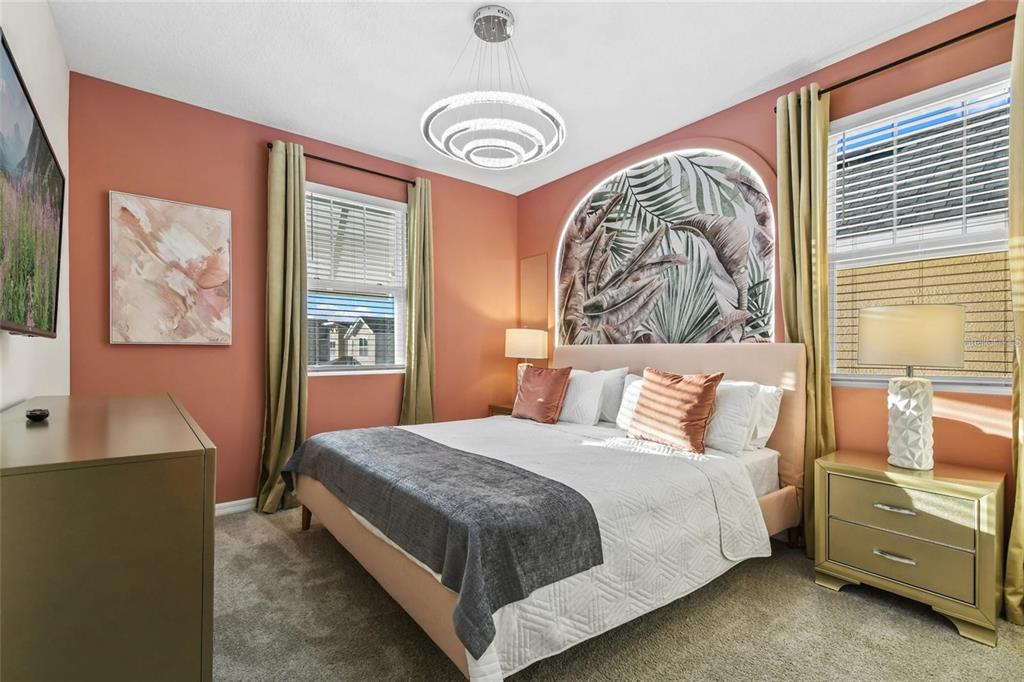 8905 COCONUT BREEZE DRIVE gallery image #23