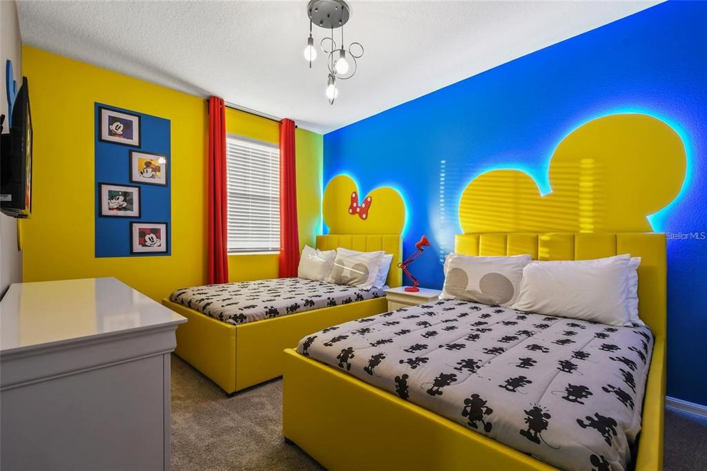 8905 COCONUT BREEZE DRIVE gallery image #41