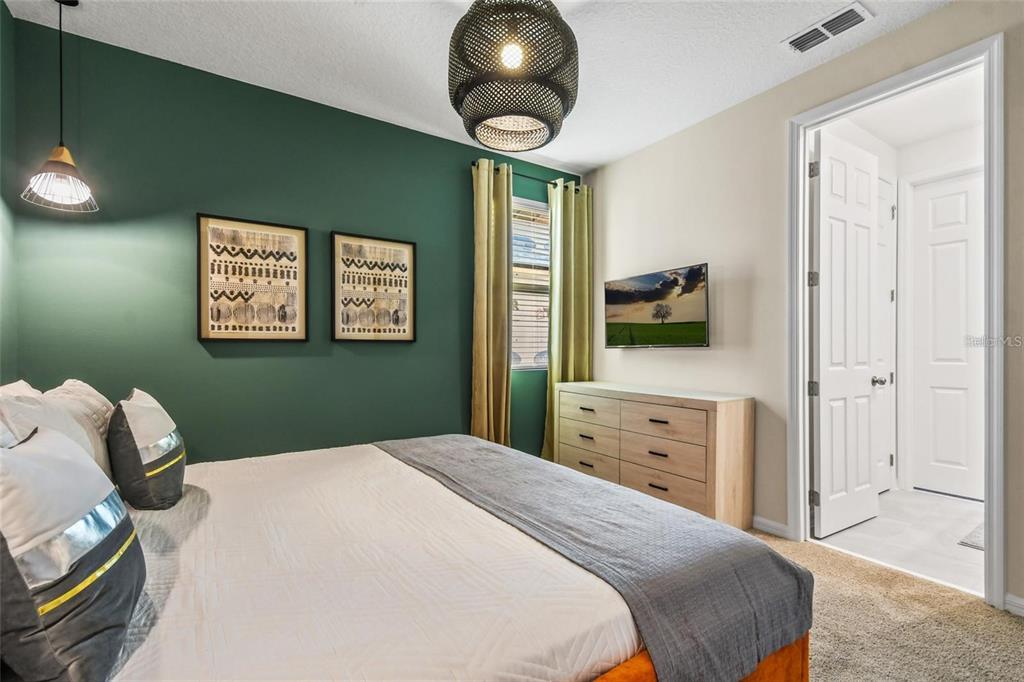 8905 COCONUT BREEZE DRIVE gallery image #49