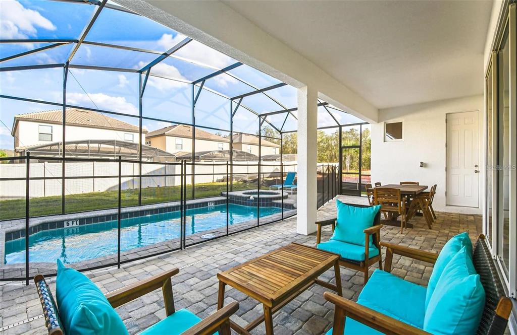 8905 COCONUT BREEZE DRIVE gallery image #52
