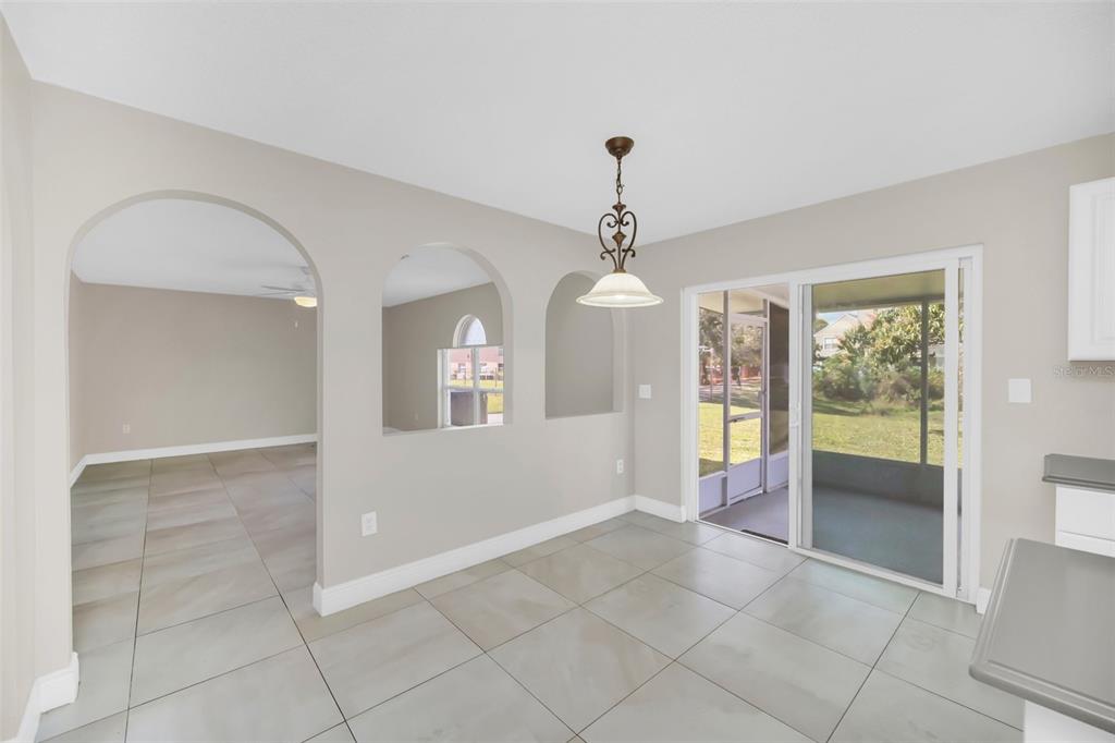 2120 MARISOL LOOP gallery image #18