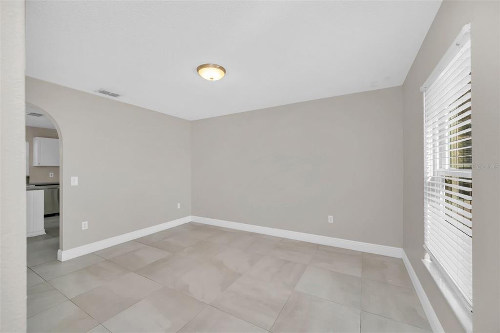 2120 MARISOL LOOP gallery image #8