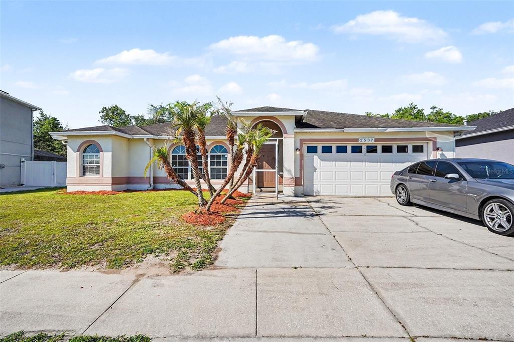 2537 JASMINE TRACE DRIVE gallery image #1