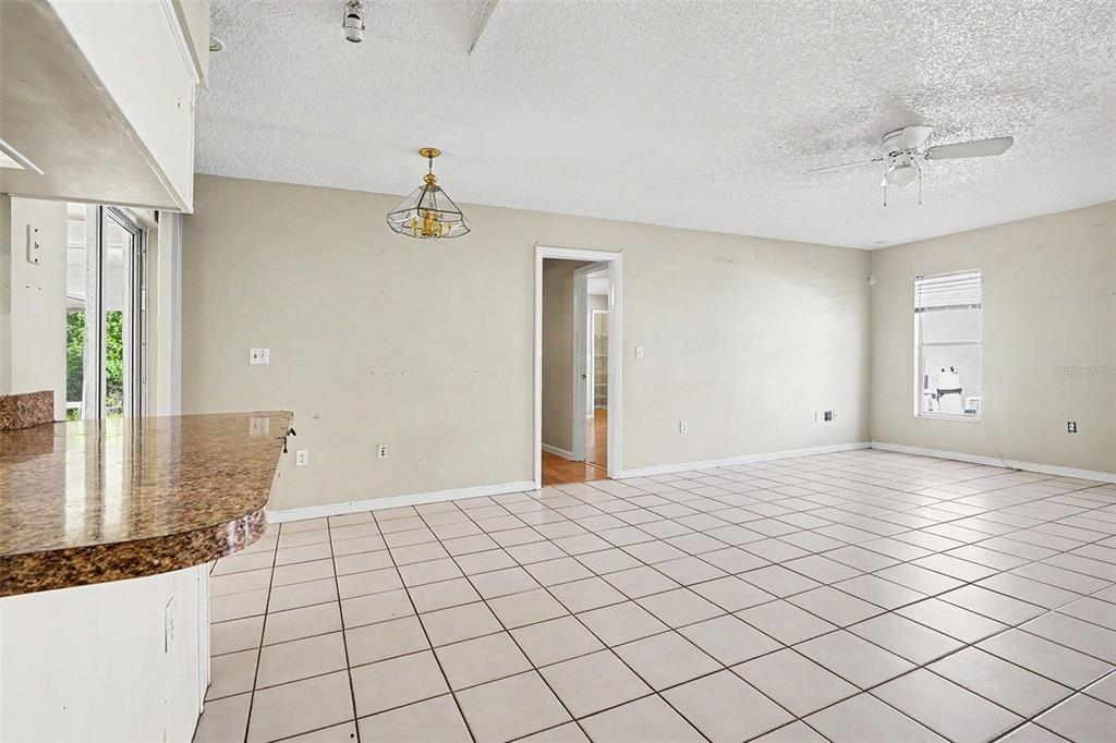 2537 JASMINE TRACE DRIVE gallery image #4