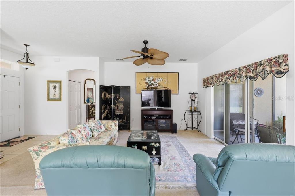 532 GENOA DRIVE gallery image #7