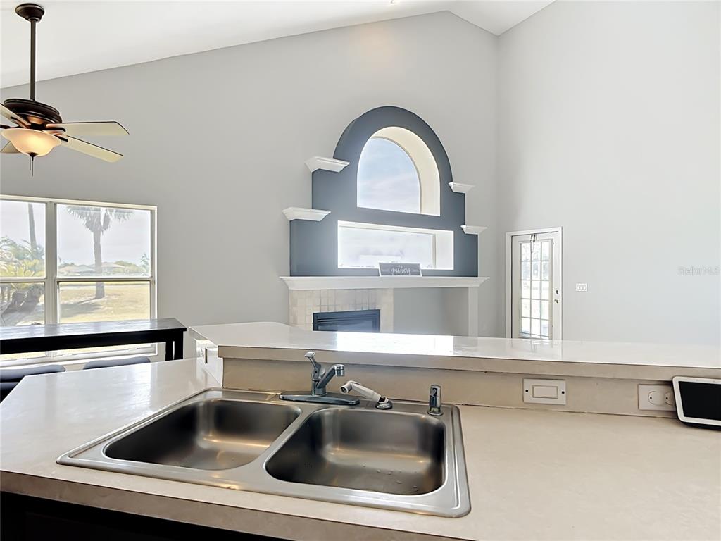 131 WESTMORELAND CIRCLE gallery image #16