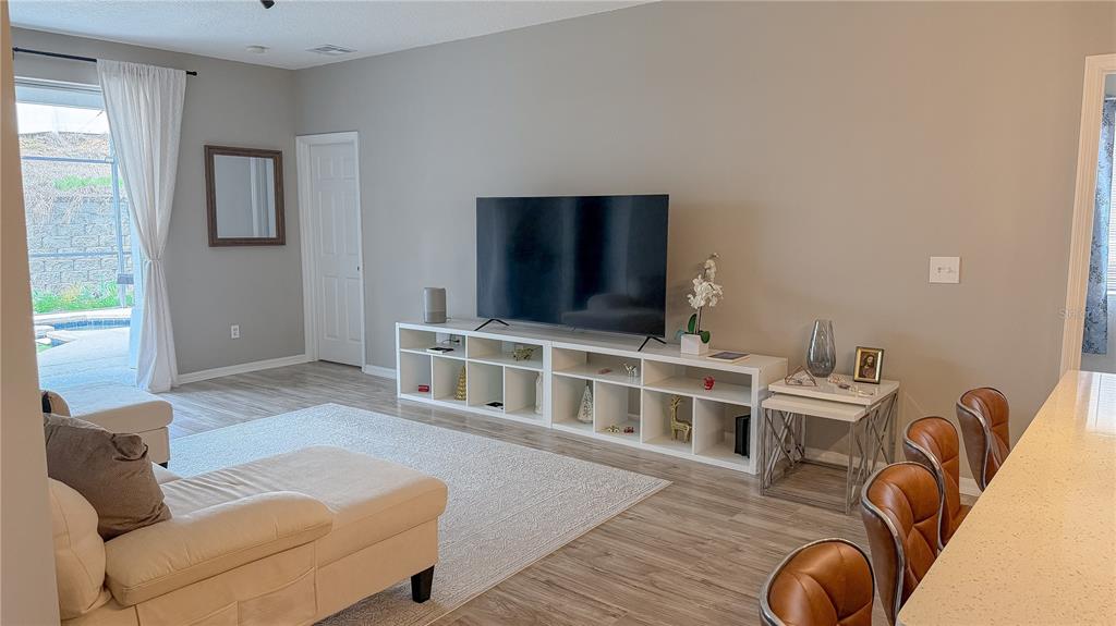 310 SUNSET VIEW DRIVE gallery image #10
