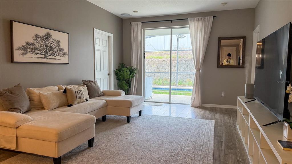 310 SUNSET VIEW DRIVE gallery image #12