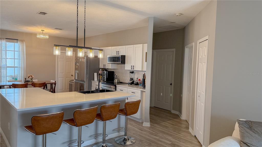 310 SUNSET VIEW DRIVE gallery image #8