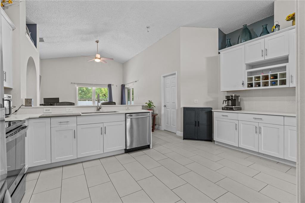 2490 SHELBY CIRCLE gallery image #14