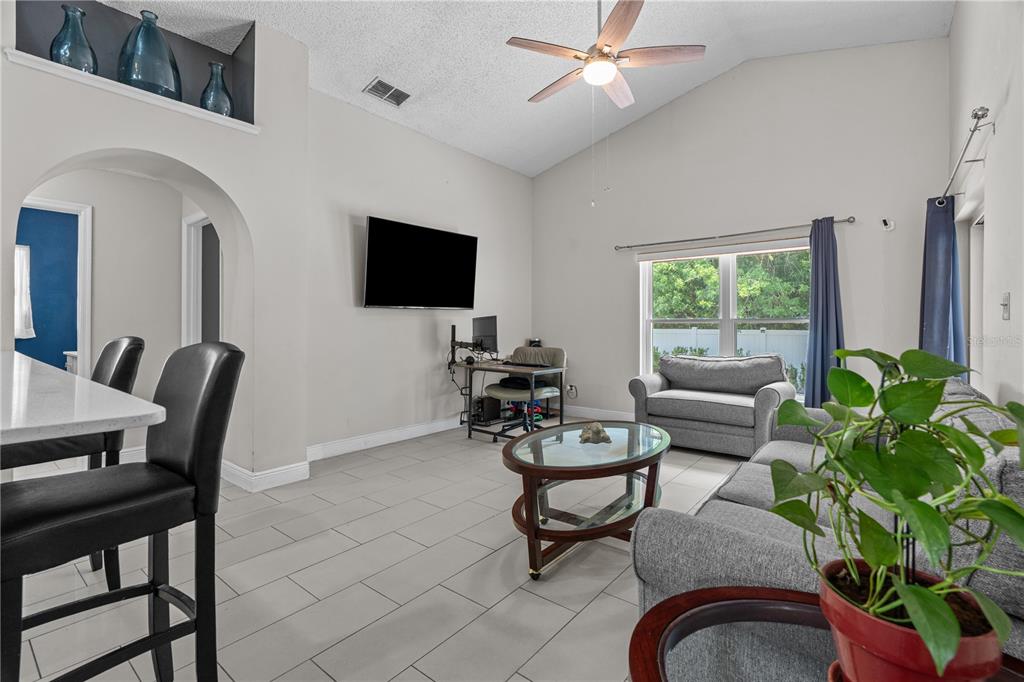 2490 SHELBY CIRCLE gallery image #19