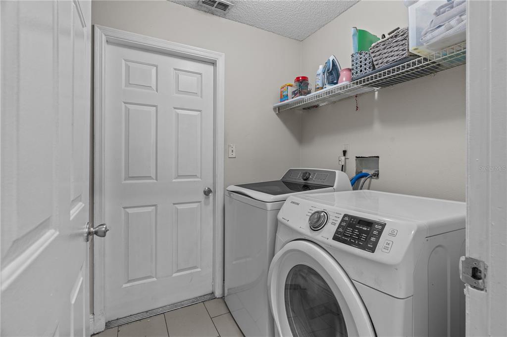 2490 SHELBY CIRCLE gallery image #29