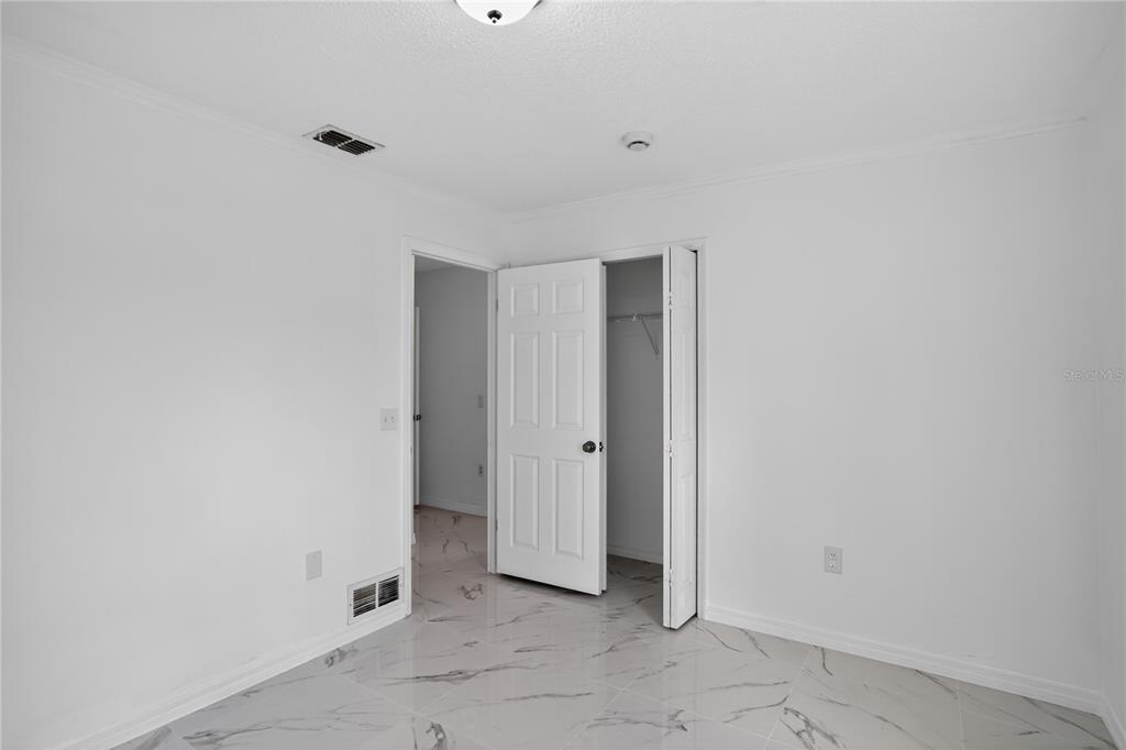 1118 PERPIGNAN COURT gallery image #21