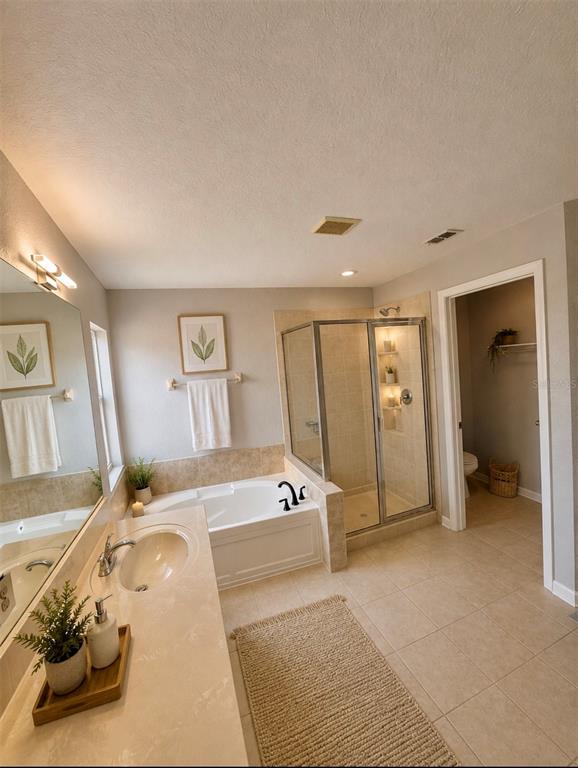 8632 ABBOTSBURY DRIVE gallery image #18
