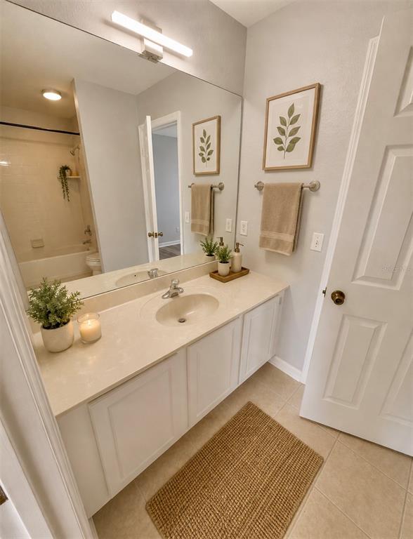 8632 ABBOTSBURY DRIVE gallery image #23