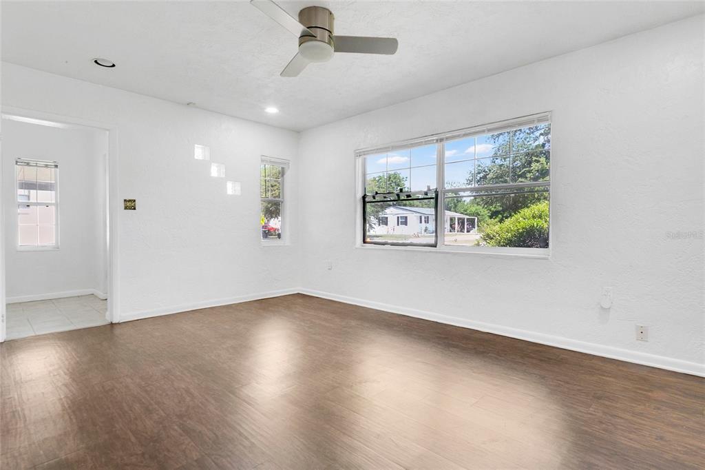 2482 ROXBURY ROAD gallery image #8