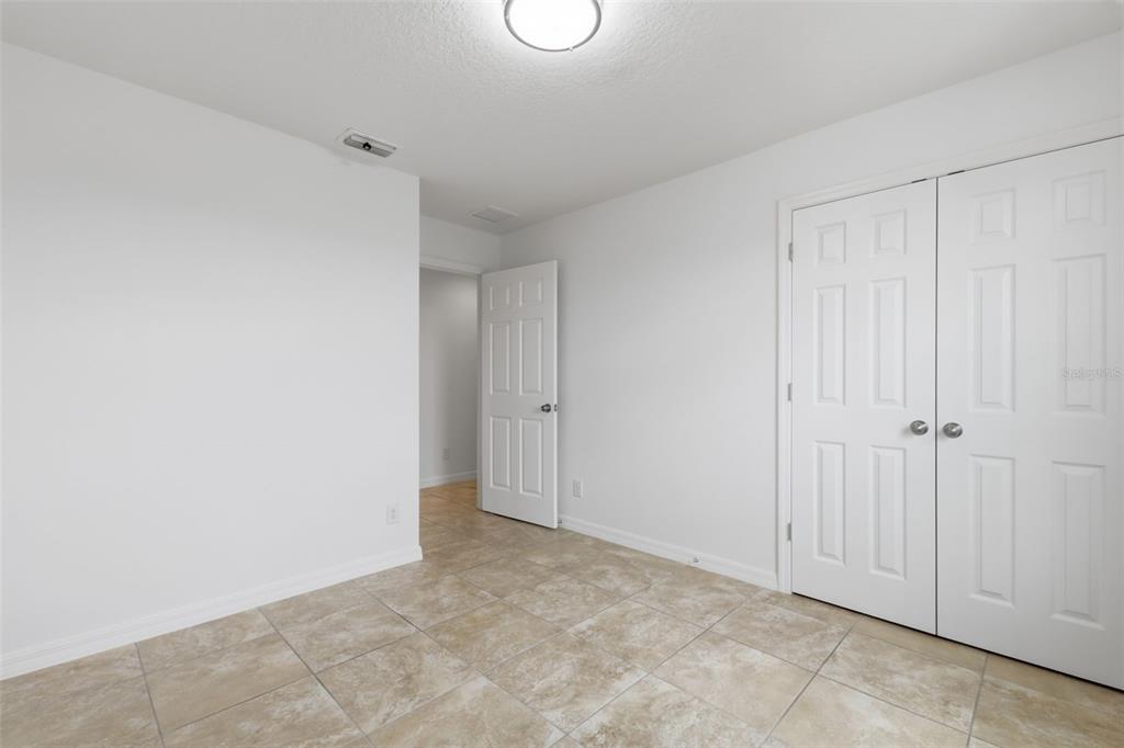 652 SAMUEL PLACE gallery image #29