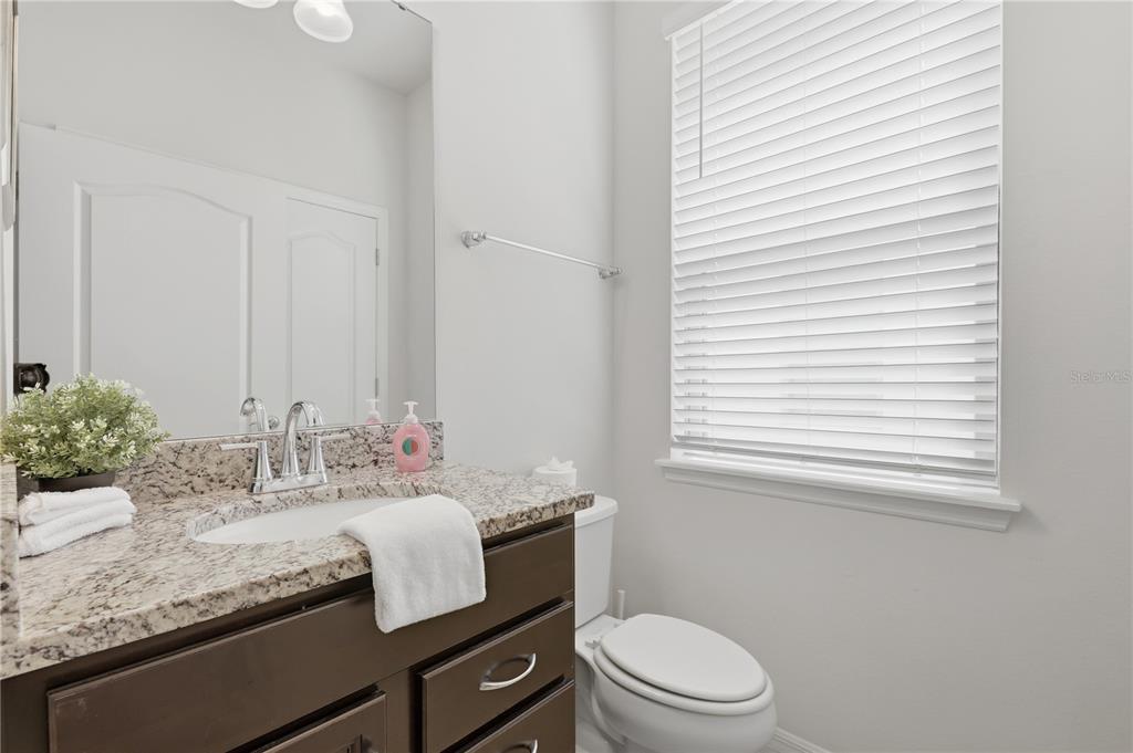 8956 ZURICH LANE gallery image #12