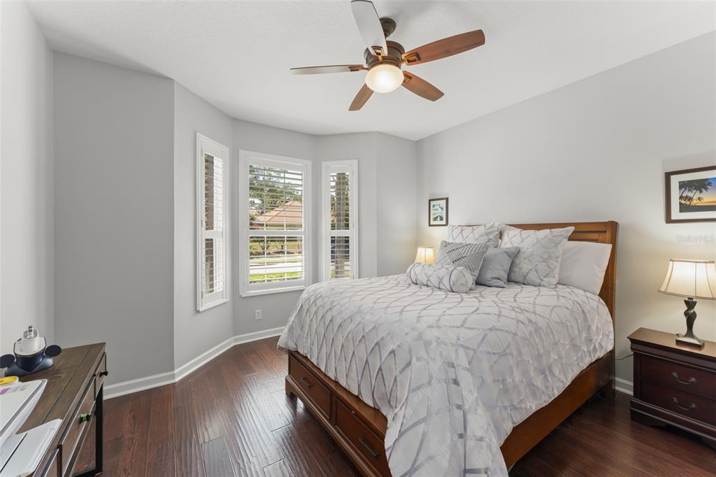 1317 GLENHEATHER DRIVE gallery image #19