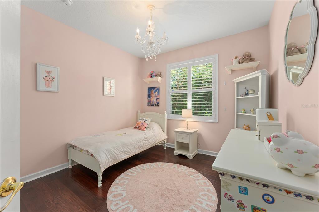 1317 GLENHEATHER DRIVE gallery image #22