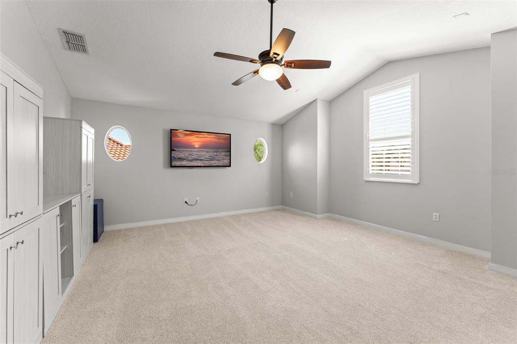 1317 GLENHEATHER DRIVE gallery image #25