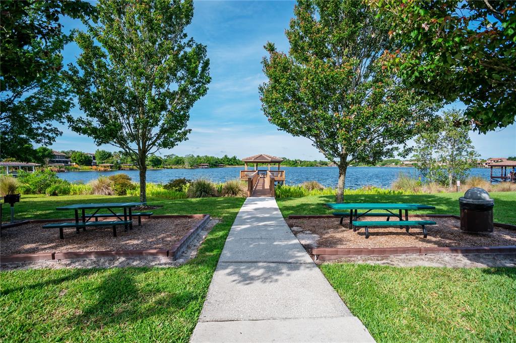 1317 GLENHEATHER DRIVE gallery image #32