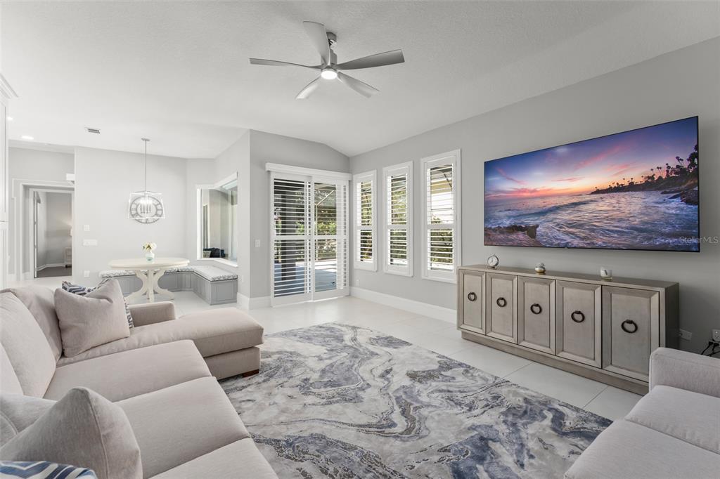 1317 GLENHEATHER DRIVE gallery image #7