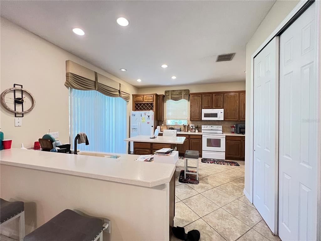 1607 TAIL FEATHER DRIVE gallery image #11