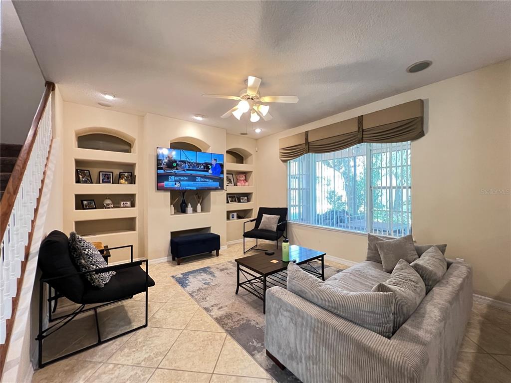 1607 TAIL FEATHER DRIVE gallery image #3