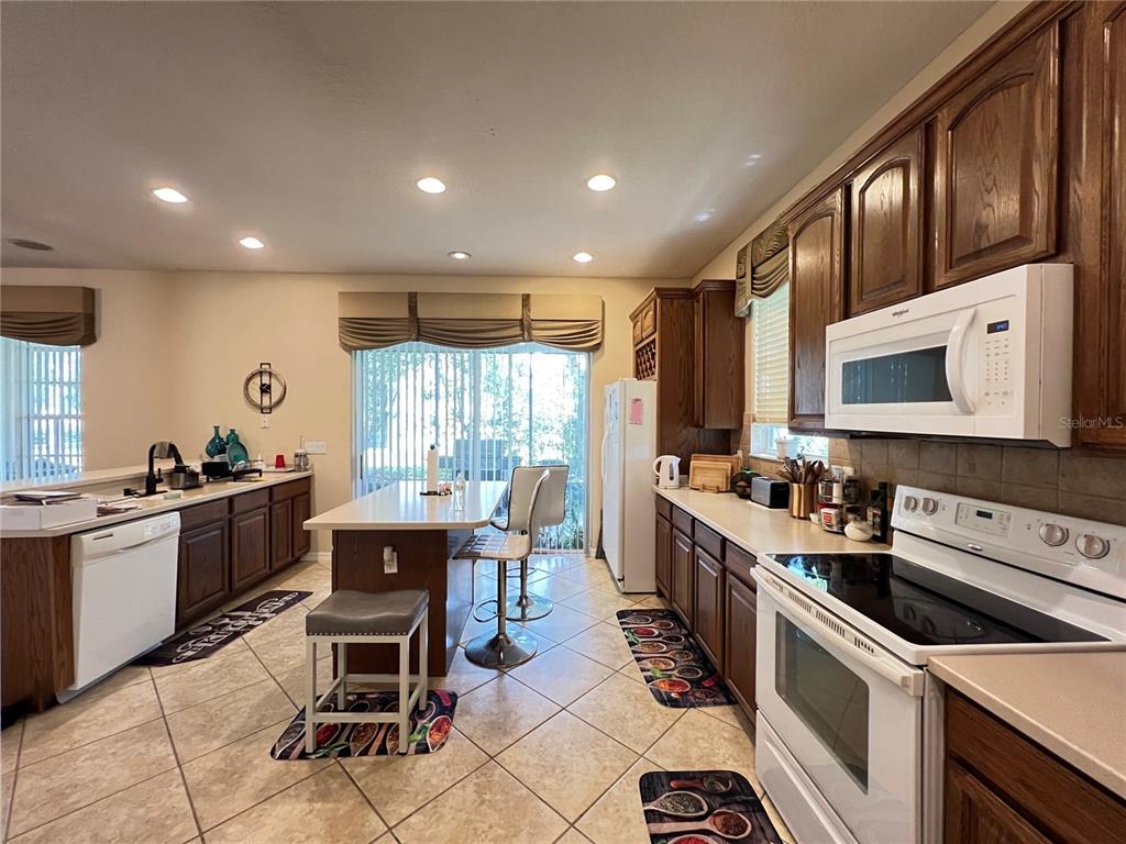 1607 TAIL FEATHER DRIVE gallery image #7