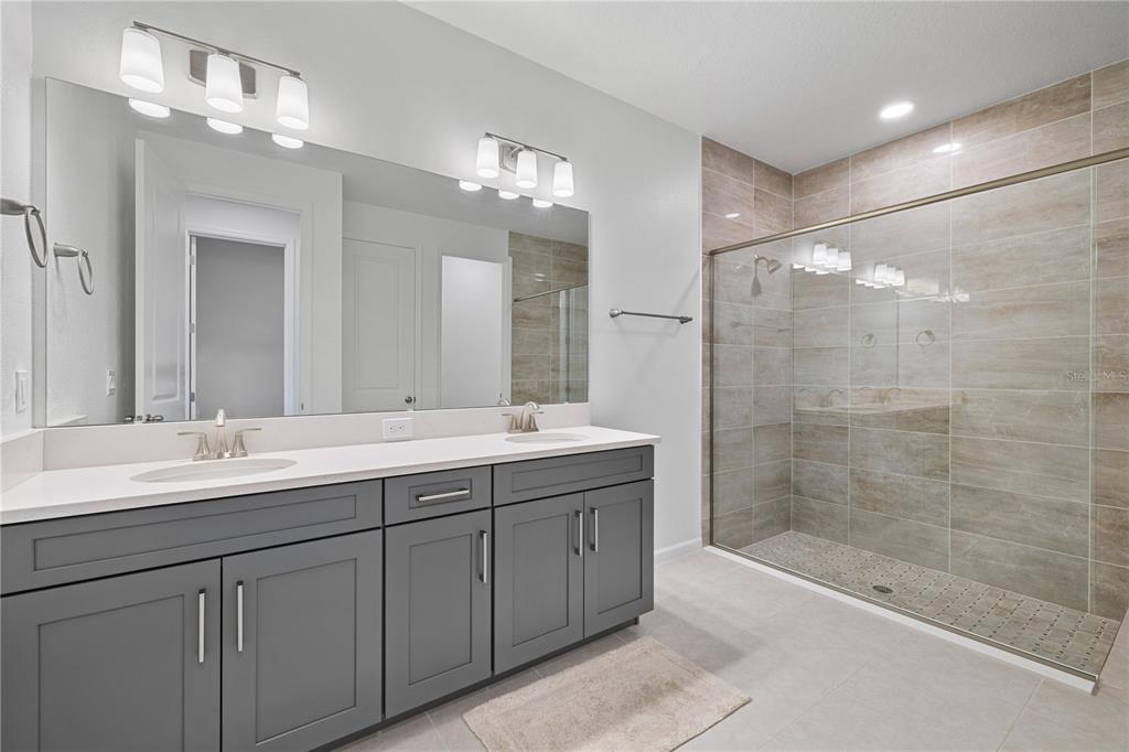 17372 GLOSSY POMELO WAY gallery image #40