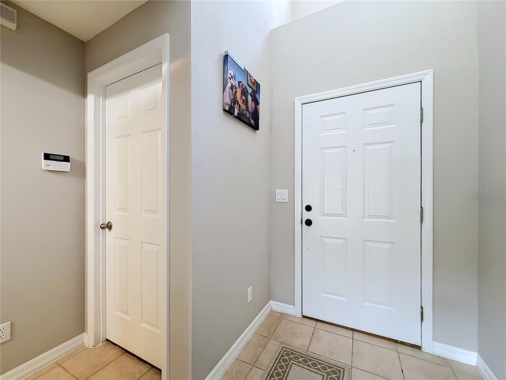 135 ROBIN ROAD gallery image #6