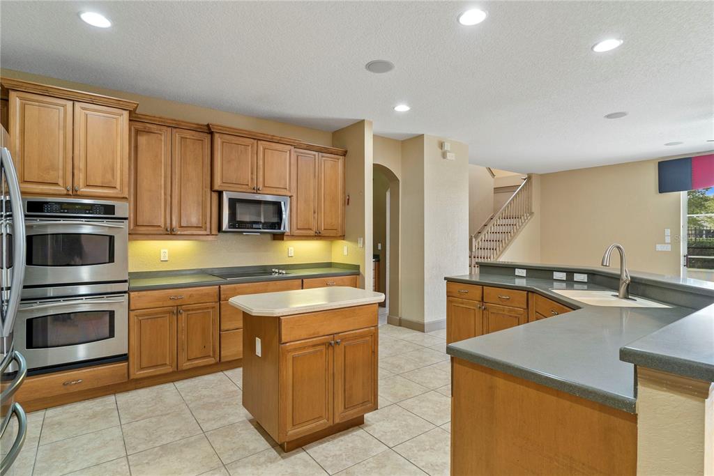 3463 FOREST RIDGE LANE gallery image #25
