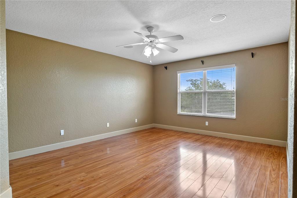 3463 FOREST RIDGE LANE gallery image #35